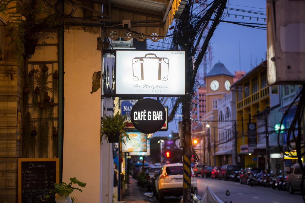 Phuket The Neighbors Hostel (Adults Only) מראה חיצוני תמונה