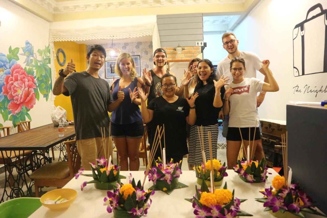 Phuket The Neighbors Hostel (Adults Only) מראה חיצוני תמונה